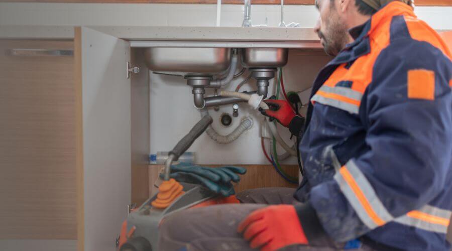 Professional slab leak plumber services in Quitman, AR